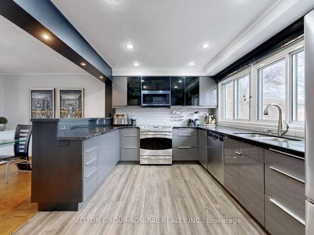 4 DOVE HAWK WAY Toronto Ontario, M2R 3M2 - 3 Bedrooms Condo For Sale