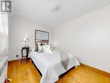 14 SHANEEN BOULEVARD | Toronto Ontario | Slide Image Thirteen