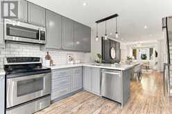 14 LOUNT STREET | Toronto Ontario | Slide Image Thirteen