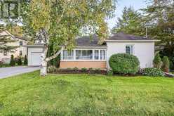 17 MILL STREET | East Gwillimbury Ontario | Slide Image Two