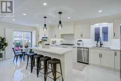 131 GIOTTO CRESCENT | Vaughan Ontario | Slide Image Eight