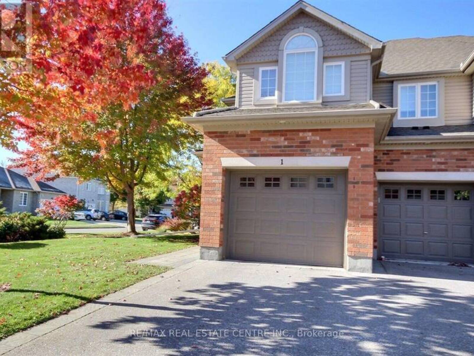 755 WILLOW ROAD, Guelph, Ontario N1K 2A2