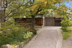 41 HURLINGHAM CRESCENT | Toronto Ontario | Slide Image One