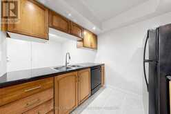 313 - 270 WELLINGTON STREET W | Toronto Ontario | Slide Image Ten