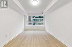 313 - 270 WELLINGTON STREET W | Toronto Ontario | Slide Image Nineteen