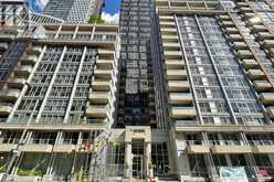313 - 270 WELLINGTON STREET W | Toronto Ontario | Slide Image Two