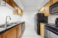 313 - 270 WELLINGTON STREET W | Toronto Ontario | Slide Image Nine