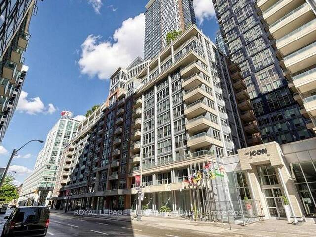 313 - 270 WELLINGTON STREET W Toronto Ontario, M5V 3P5 - 2 Bedrooms Waterfront Condo For Sale
