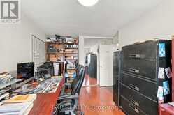 88 VALDOR DRIVE | Toronto Ontario | Slide Image Sixteen