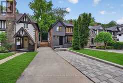 217 CHAPLIN CRESCENT | Toronto Ontario | Slide Image Two