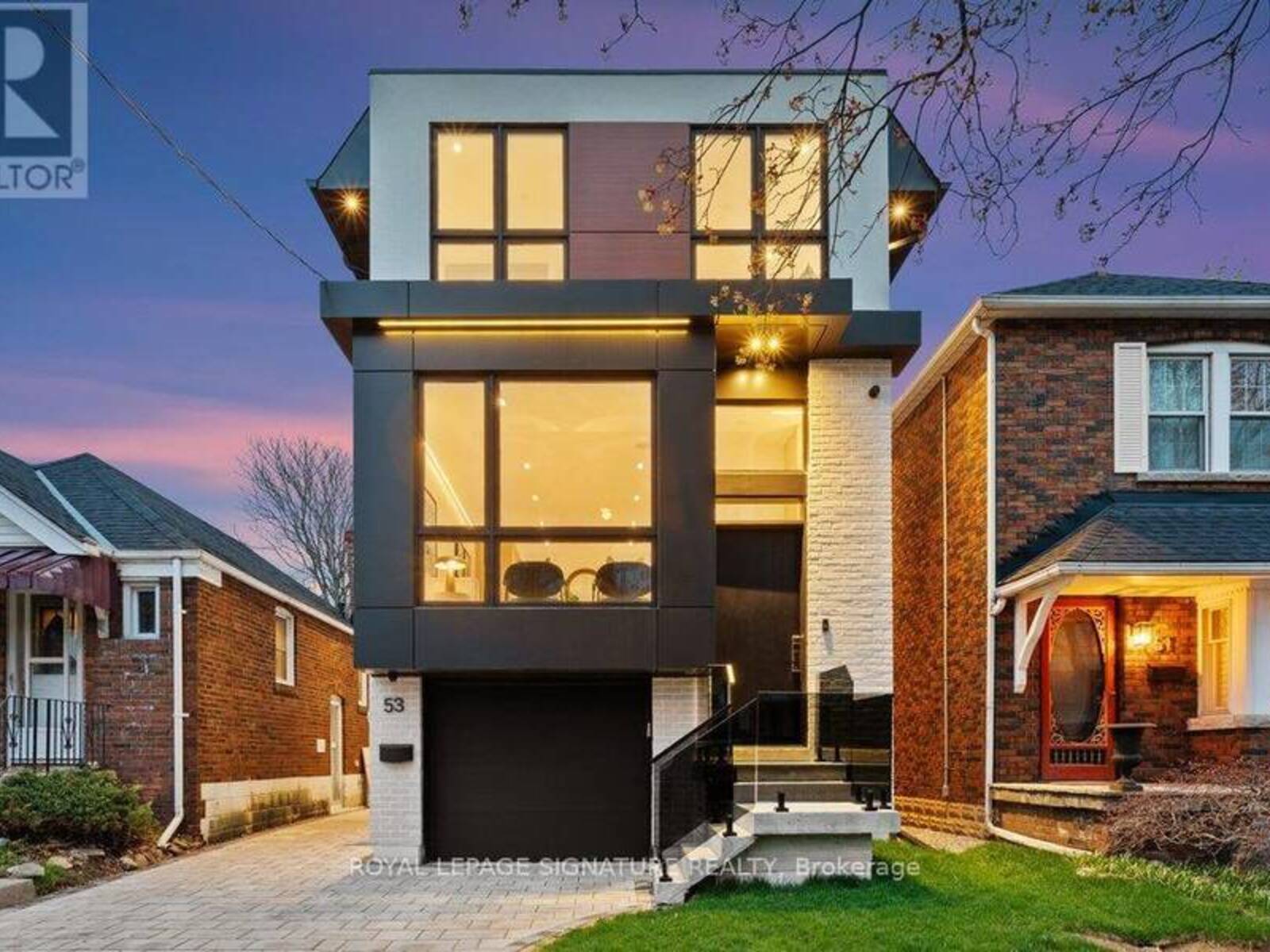 53 LESMOUNT AVENUE, Toronto, Ontario M4J 3V7