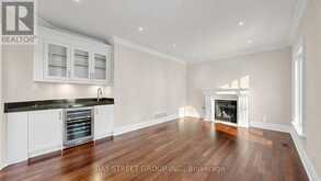 50 LYTTON BOULEVARD | Richmond Hill Ontario | Slide Image Seventeen