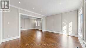 50 LYTTON BOULEVARD | Richmond Hill Ontario | Slide Image Eight