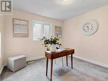 37 DOWLING CIRCLE | Markham Ontario | Slide Image Thirteen