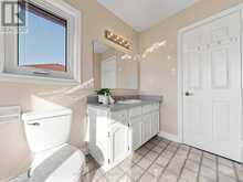 37 DOWLING CIRCLE | Markham Ontario | Slide Image Seventeen