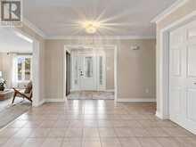37 DOWLING CIRCLE | Markham Ontario | Slide Image Three