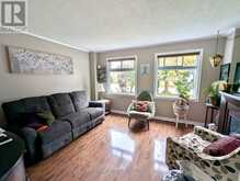 114 ELIZABETH STREET | Barrie Ontario | Slide Image Six