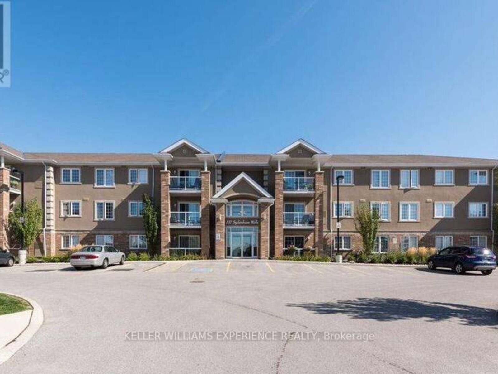 13 - 137 SYDENHAM WELLS, Barrie, Ontario L4M 0G7