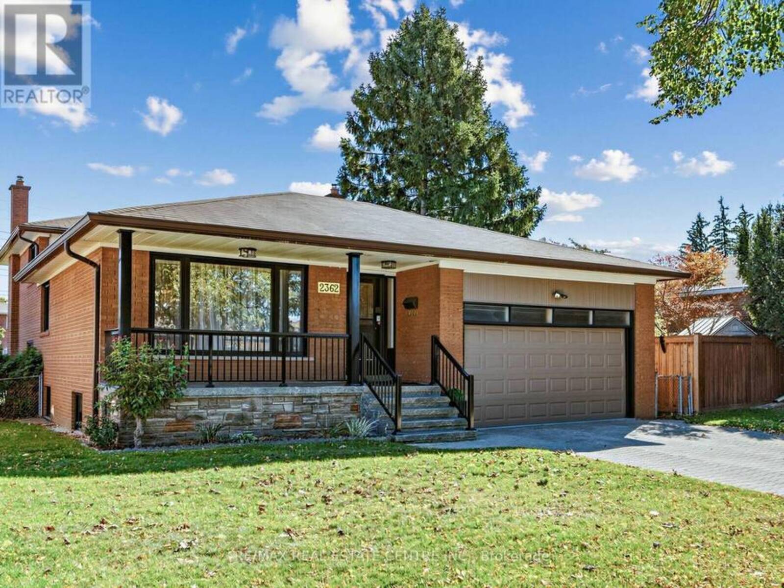 2362 DENISE ROAD, Mississauga, Ontario L4X 1J4