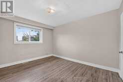 27 VANGE CRESCENT | Toronto Ontario | Slide Image Eighteen