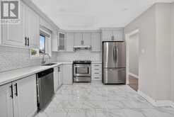 27 VANGE CRESCENT | Toronto Ontario | Slide Image Five