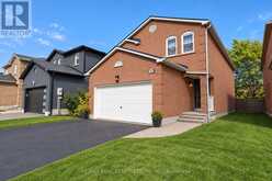 32 MCKINNON AVENUE | Halton Hills Ontario | Slide Image Two