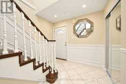 32 MCKINNON AVENUE | Halton Hills Ontario | Slide Image Four