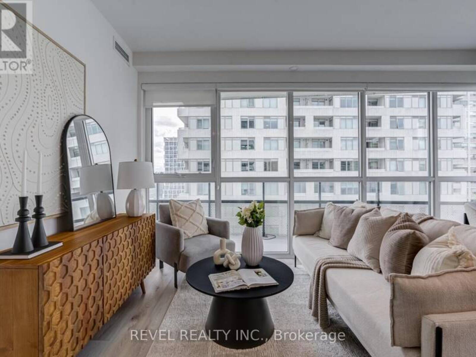 1107 - 11 LILLIAN STREET, Toronto, Ontario M4S 2H7