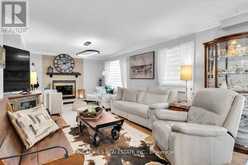 153 BROWNING TRAIL | Barrie Ontario | Slide Image Ten