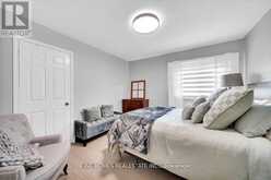 153 BROWNING TRAIL | Barrie Ontario | Slide Image Nineteen