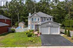 153 BROWNING TRAIL | Barrie Ontario | Slide Image One