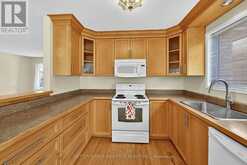 8 LUCAS AVENUE | Barrie Ontario | Slide Image Eleven