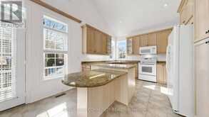45 MANORWOOD DRIVE | Markham Ontario | Slide Image Fifteen