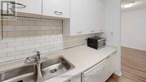 304 - 25 MEADOW LANE | Barrie Ontario | Slide Image Two