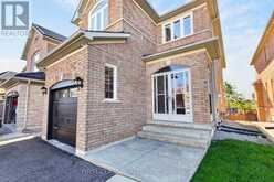 38 PACIFIC WIND CRESCENT | Brampton Ontario | Slide Image Two
