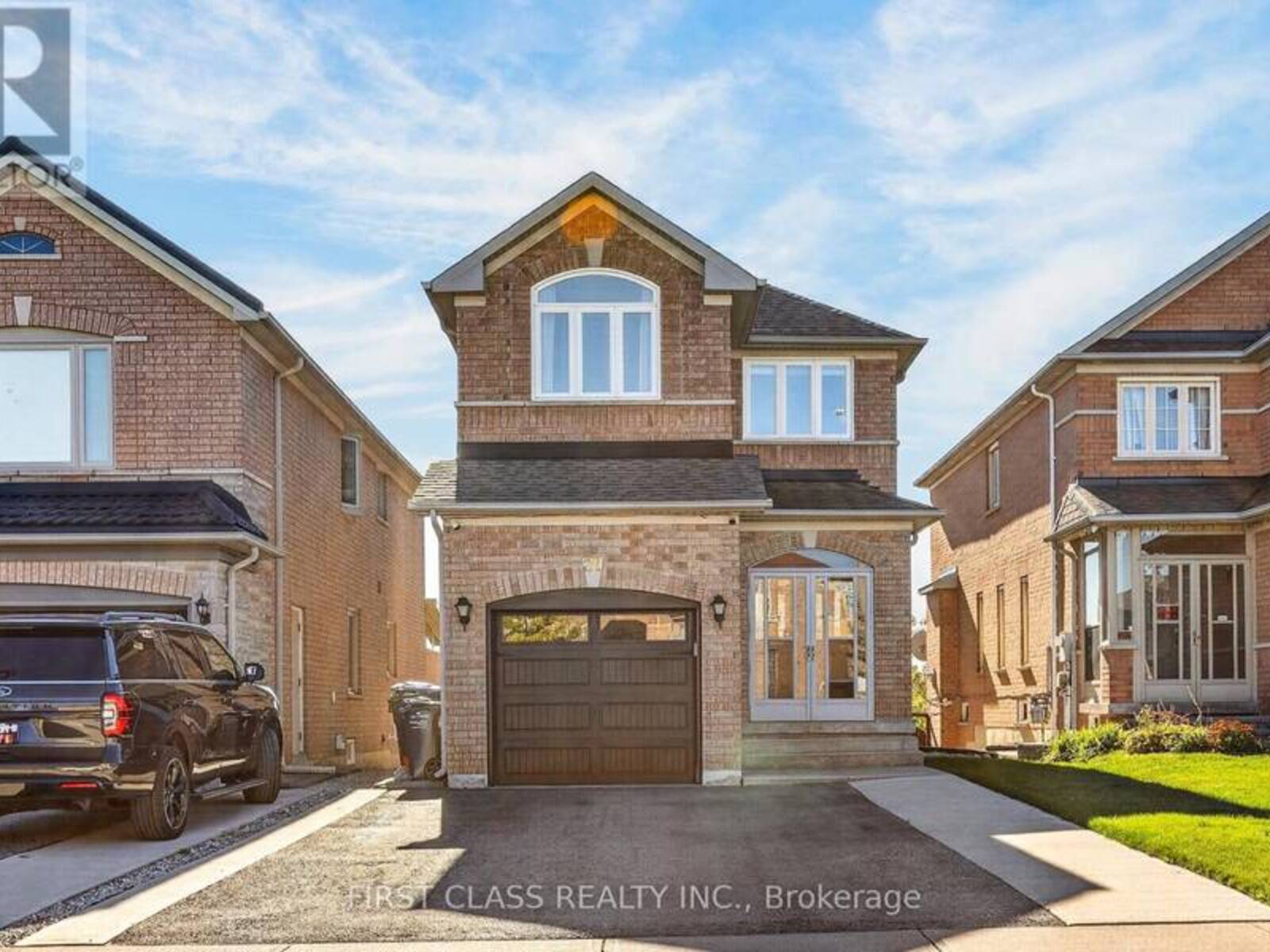 38 PACIFIC WIND CRESCENT, Brampton, Ontario L6R 2B1