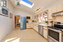 130 SOLINGATE DRIVE | Oakville Ontario | Slide Image Eighteen