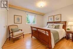 130 SOLINGATE DRIVE | Oakville Ontario | Slide Image Twenty-five