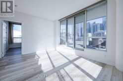 1515 - 230 QUEENS QUAY W | Toronto Ontario | Slide Image Seven