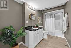 4 BRECKEN DRIVE | Georgina Ontario | Slide Image Thirty-one