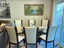 147 BURNS CIRCLE | Barrie Ontario | Slide Image Eight