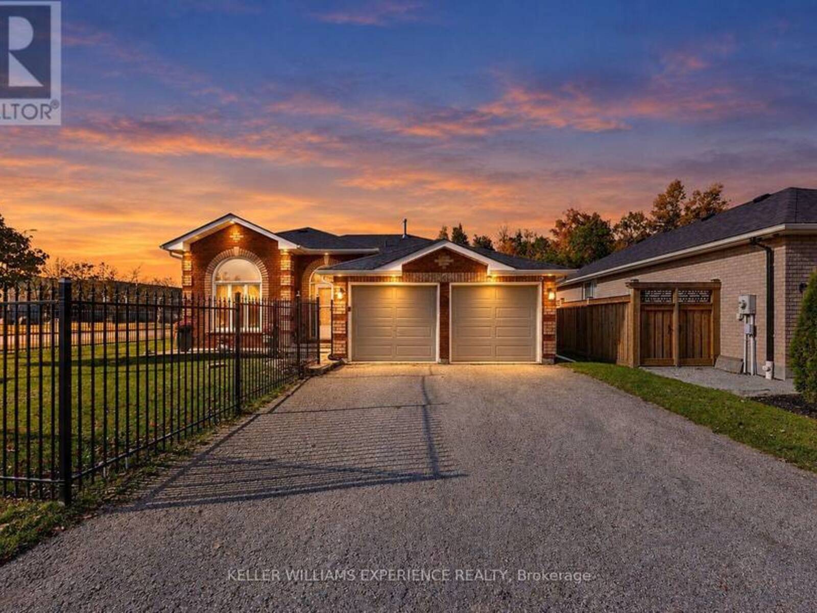 169 EMMS DRIVE, Barrie, Ontario L4N 9N7