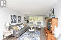 137 FIELDING CRESCENT | Hamilton Ontario | Slide Image Nine