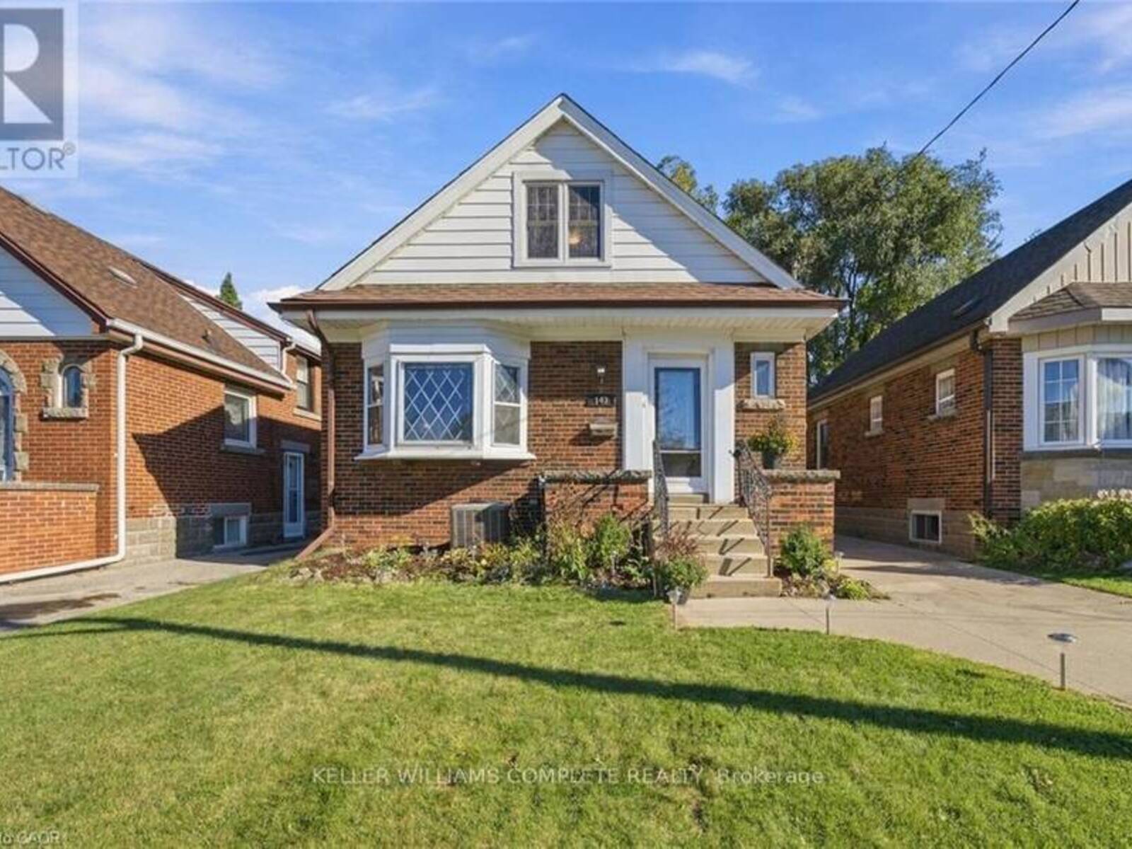 143 HUXLEY AVENUE S, Hamilton, Ontario L8K 2P9
