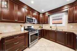 143 HUXLEY AVENUE S | Hamilton Ontario | Slide Image Nineteen