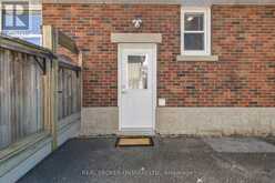 52 DUDHOPE AVENUE | Cambridge Ontario | Slide Image Thirty-seven