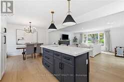 869 CONDOR DRIVE | Burlington Ontario | Slide Image Thirteen