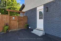 22 BYWOOD CRESCENT | Hamilton Ontario | Slide Image Thirty-two