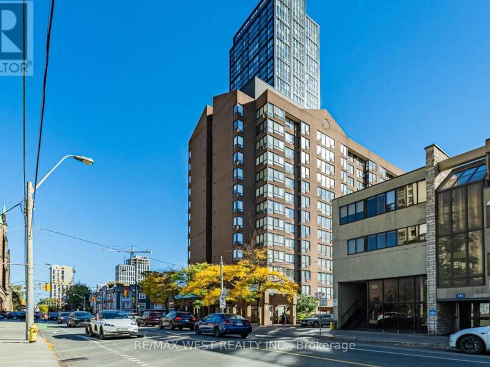 404 - 117 GERRARD STREET E, Toronto, Ontario M5B 2L4