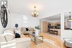 53 CATALINA CRESCENT | Richmond Hill Ontario | Slide Image Fifteen